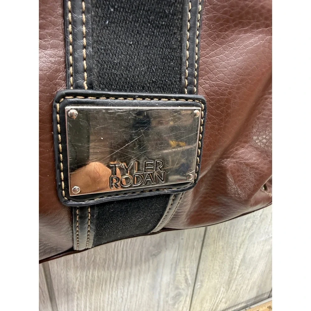 Tyler Rodan Brown Faux Leather Crossbody Bag Organizer Black Trim  Hardware